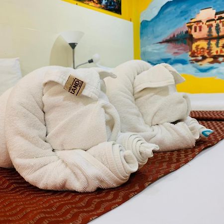 Guan Chao Yin Hotel Patong Bagian luar foto