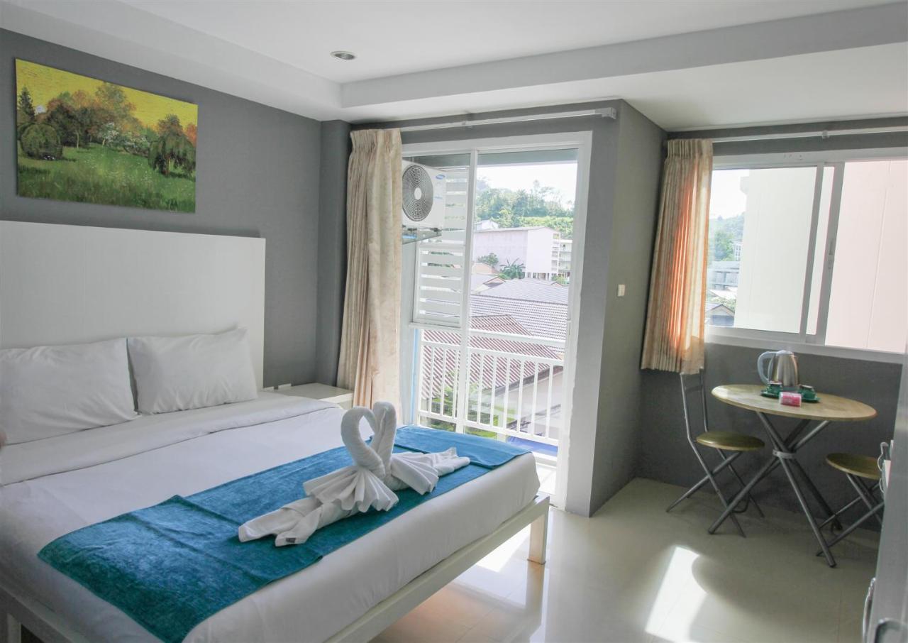 Guan Chao Yin Hotel Patong Bagian luar foto