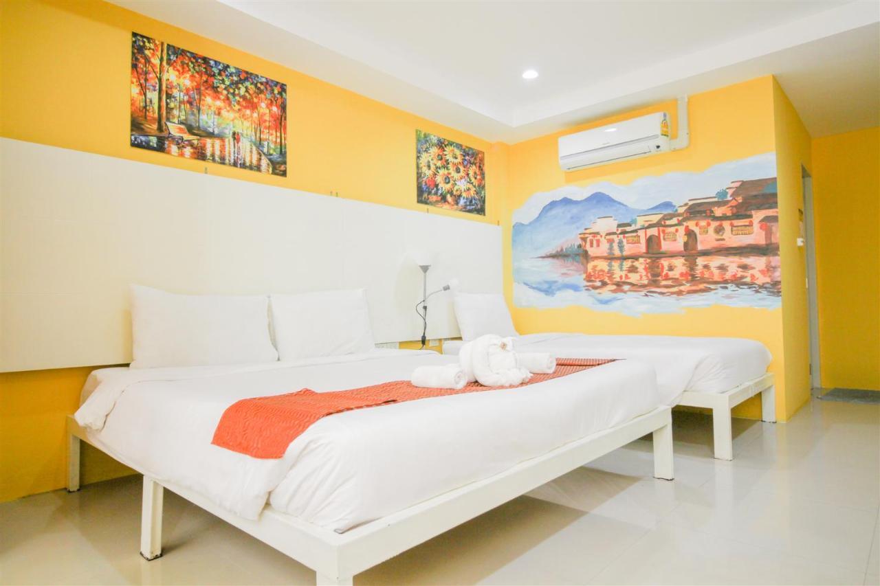 Guan Chao Yin Hotel Patong Bagian luar foto
